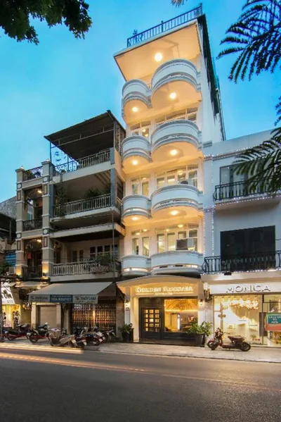 Golden Rooster Hotel – Photos 7